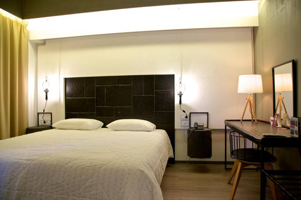 Adonis City Hotel Patras Kamer foto