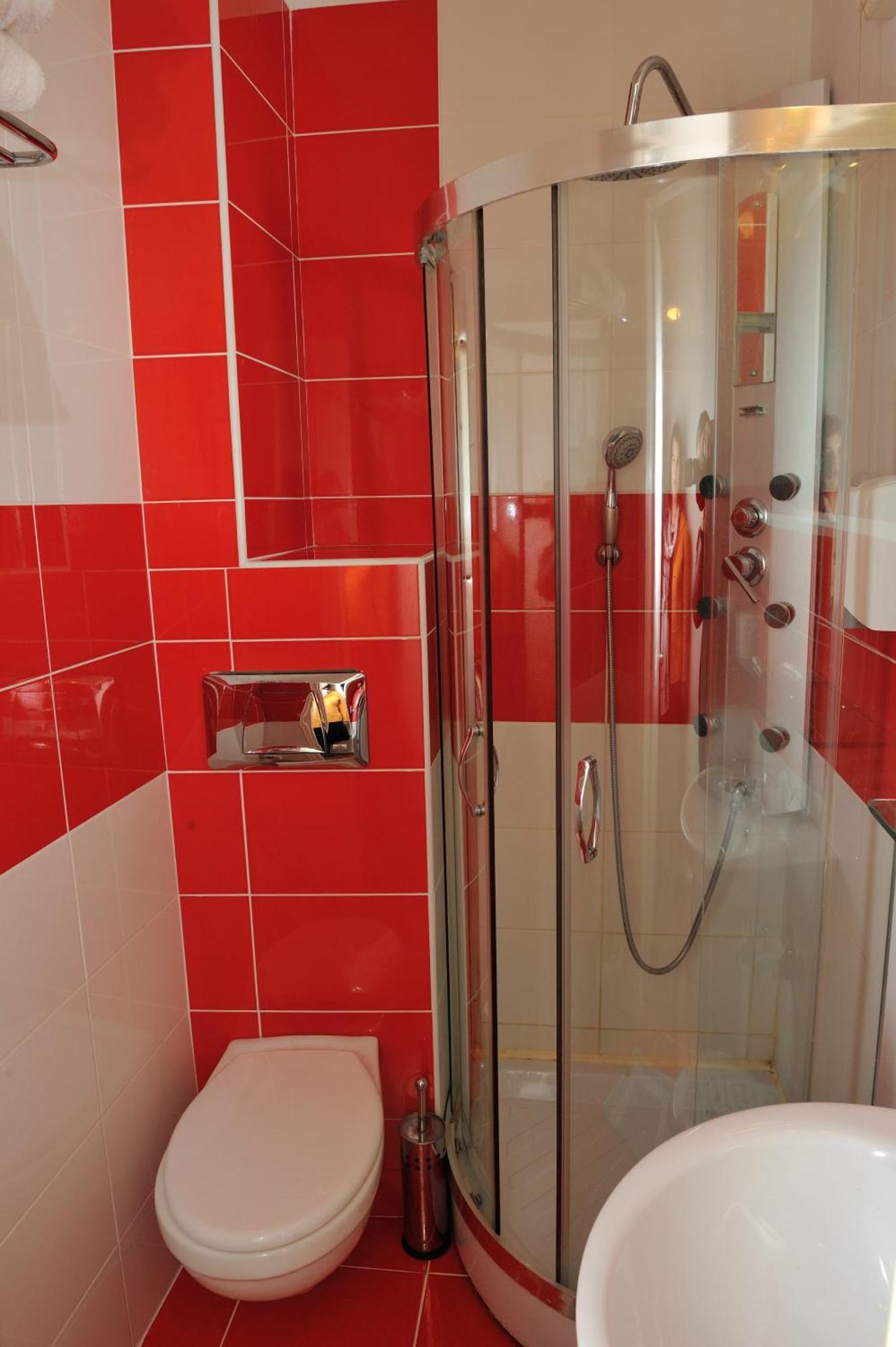 Adonis City Hotel Patras Buitenkant foto
